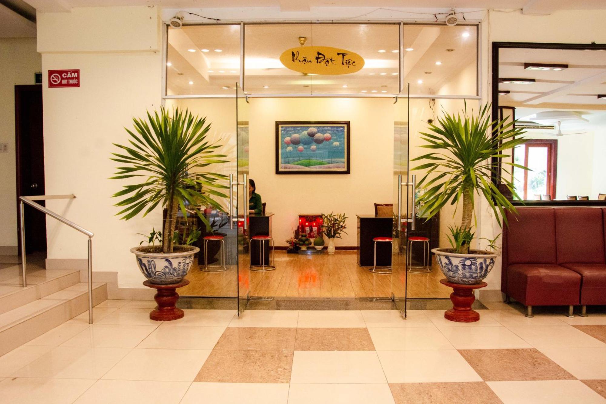 Angella Hotel Nha Trang Bagian luar foto